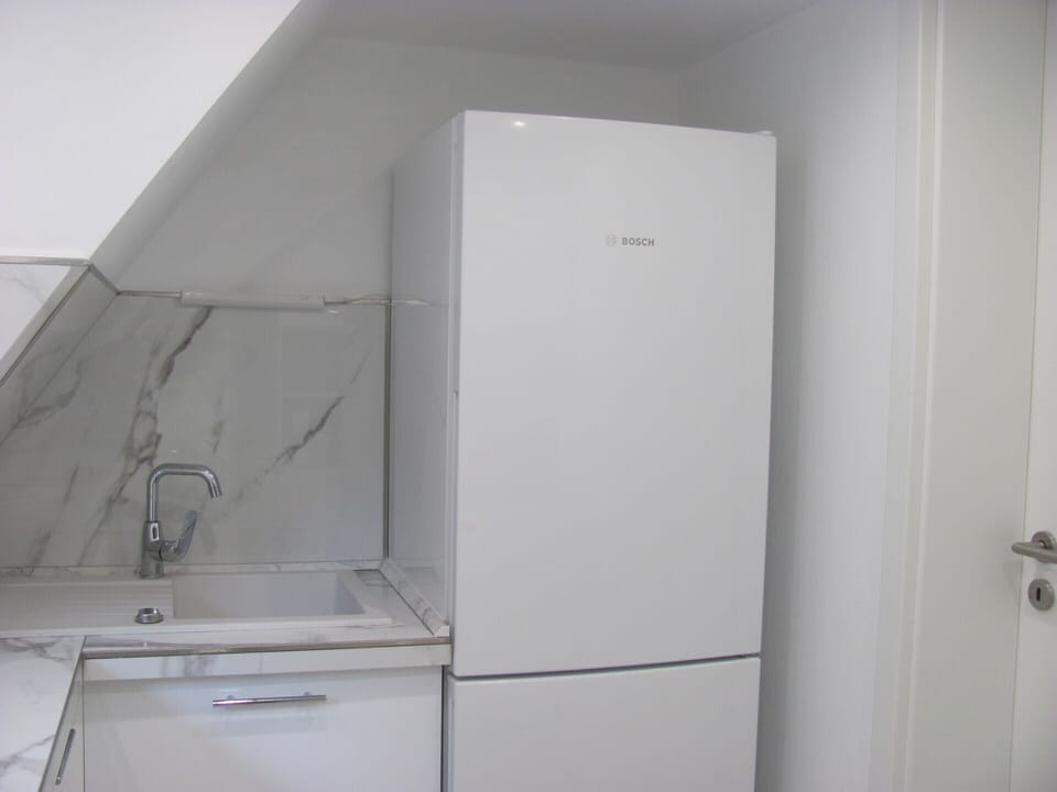 fridge-freezer combination