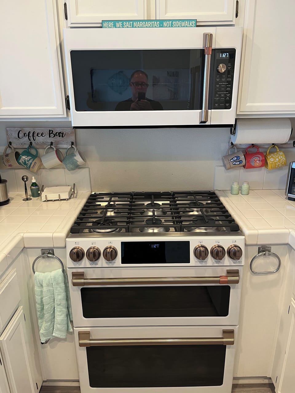 New Cafe' Appliances!