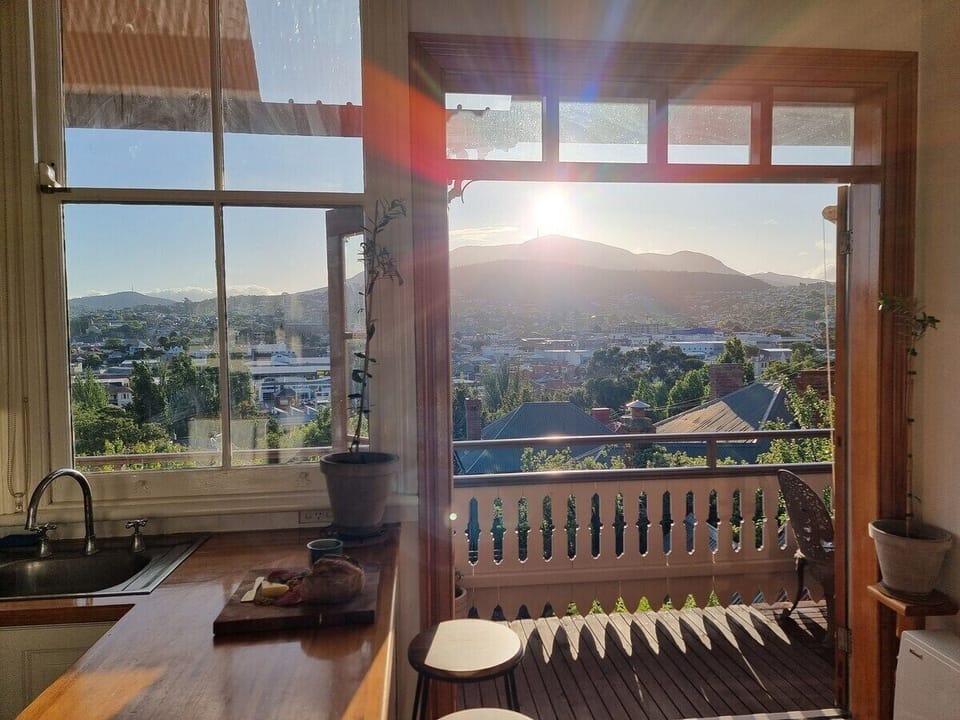 Villa Bali, Indonesia Villa Rating, 5 stars ,· 1 week ago Fantastic stay at Lisa and Andrews beautiful home in Glebe. Well maintained, beautiful furnishings, clean and welcoming. Thanks again, Dave and Megan