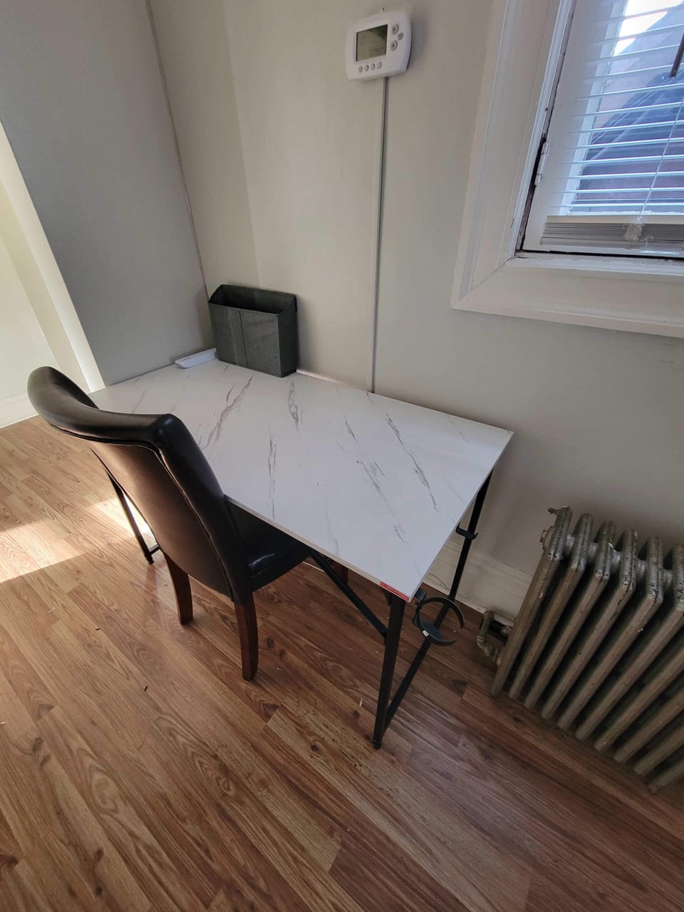 Work Station