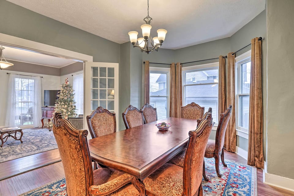 Dining Room | Dishware & Flatware