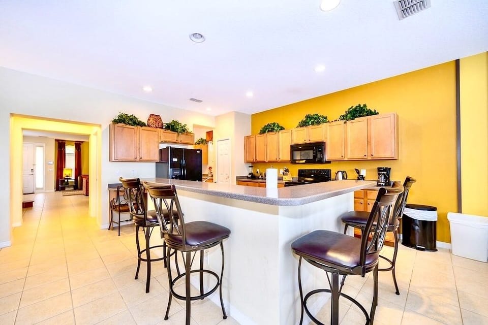 Breakfast bar seating
