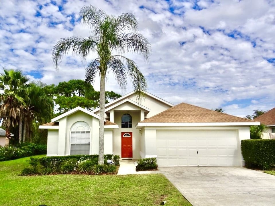 Welcome to your 3 Bed, 2 bath villa just 20 minutes from Disney