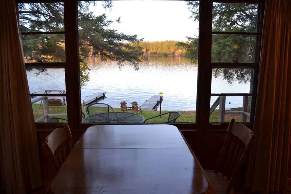 Picture window