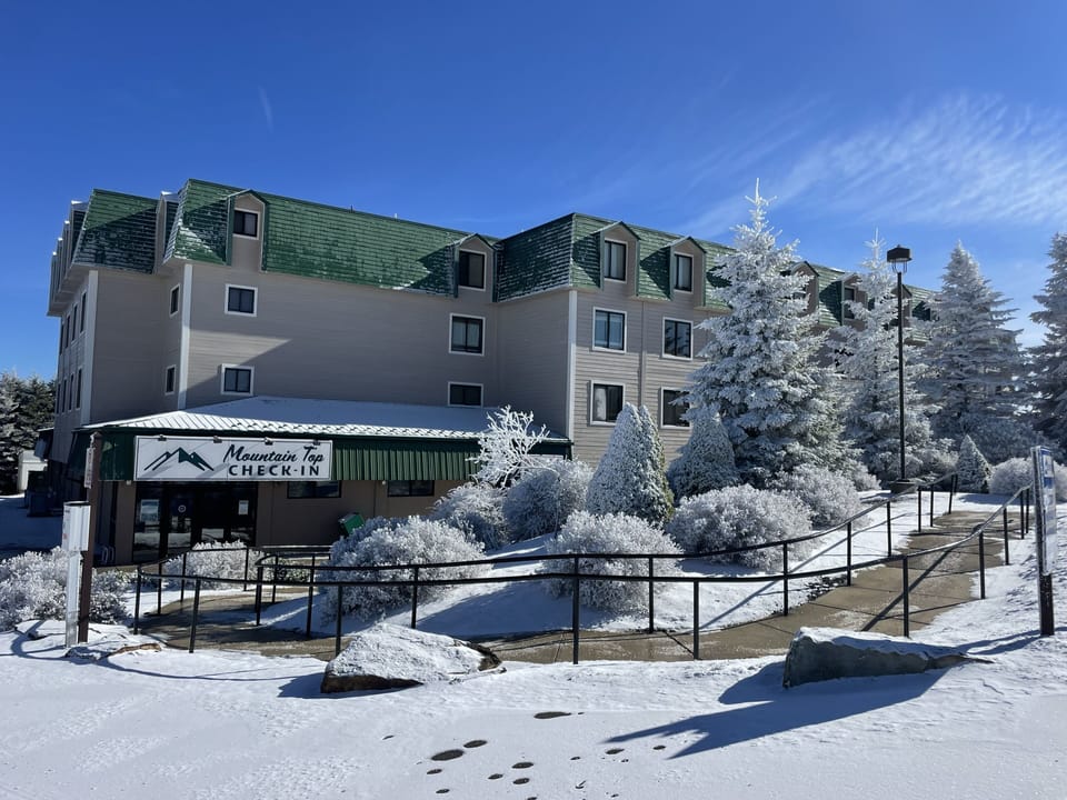 Main entrance of Top of the World