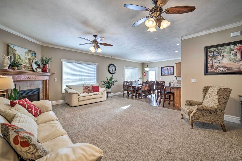 Rexburg Vacation Rental | 7BR | 3BA | 4,344 Sq Ft | 3 Steps to Access