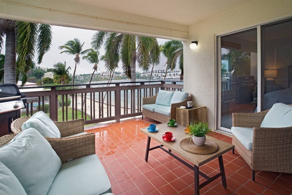 Enjoy the large balcony with coffee in the morning or drinks in the evening