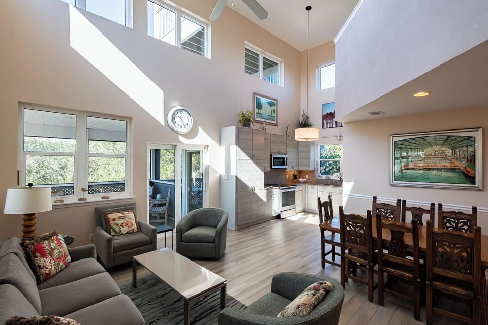 Living, Dining, Kitchen (2)