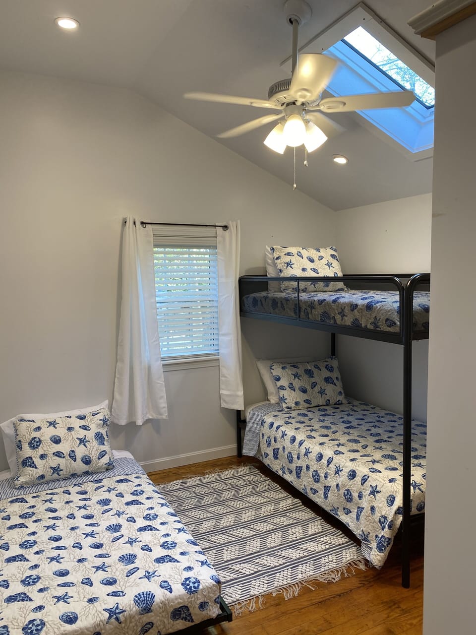 3rd Bedroom with bunk bed and trundle bed to sleep 3!

