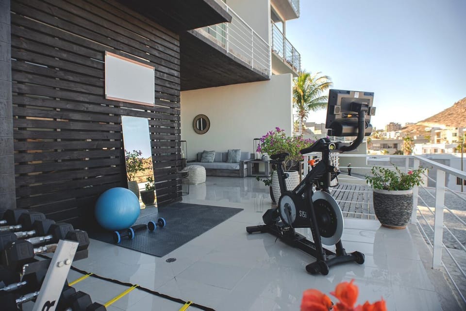 Master Bedroom Balcony 