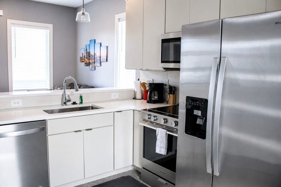 2515 Clifton Kitchen