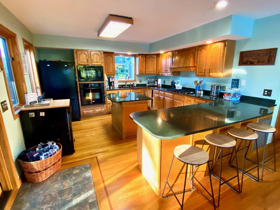 Fully stocked kitchen with everything needed plus extras like airfryer, crockpot