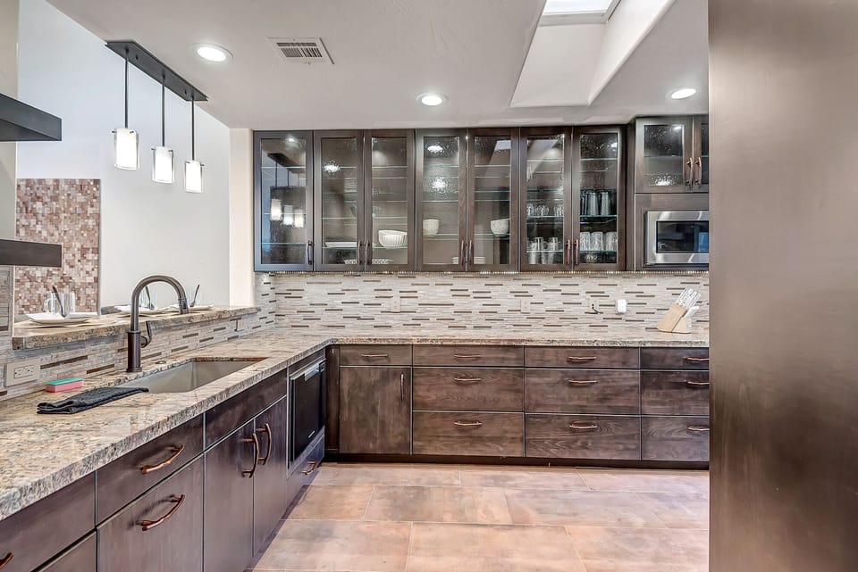 Spacious Kitchen Area