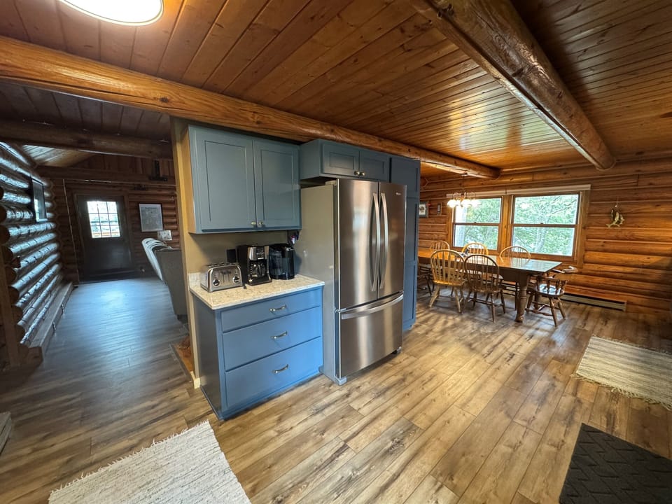 Kitchen/Dining