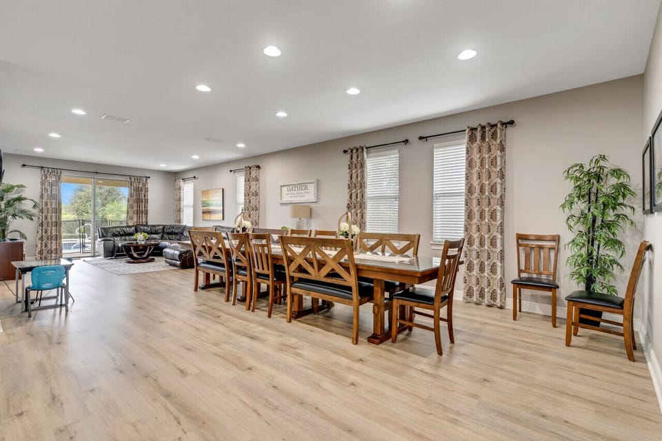 Huge dining table and open plan living area for all the family to enjoy