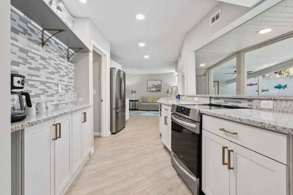 Kitchen with plenty of room to cook and prepare meals. All kitchen basics are provided.