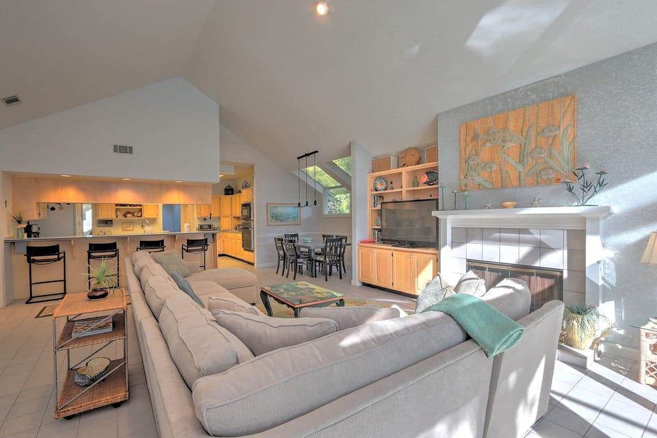 Main Living Room with Flat Screen TV
