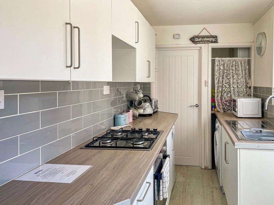 Kitchen | Gwens House, Weymouth