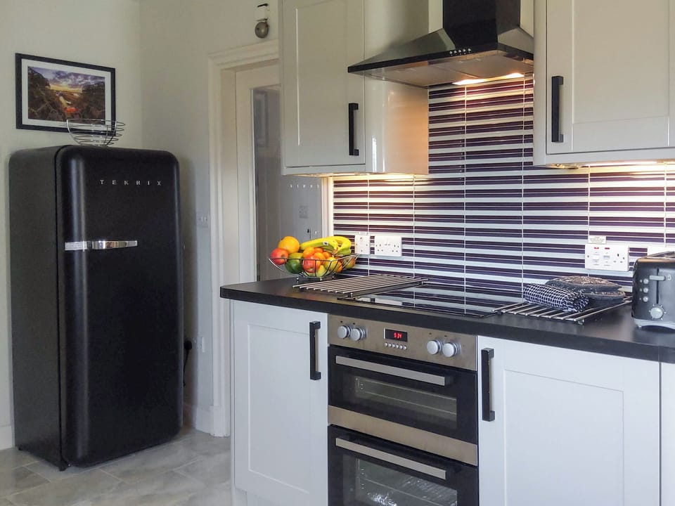 Kitchen | Merrywind, Beadnell