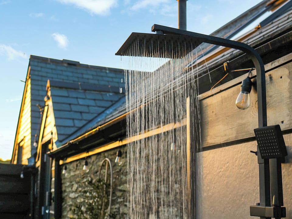 Outdoor | The Byre - Barn Escapes, Ilfracombe