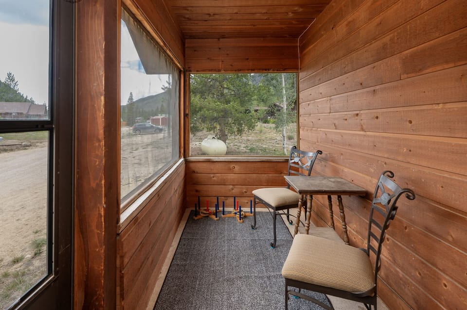 Achonee Cabin Exterior