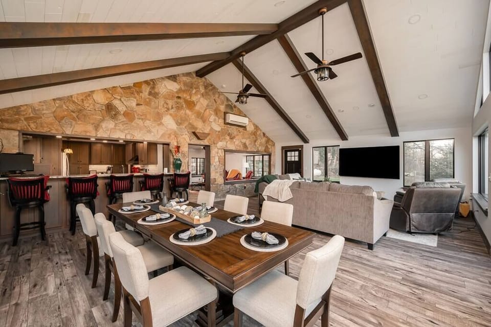 Open Concept Dining and Living Space 