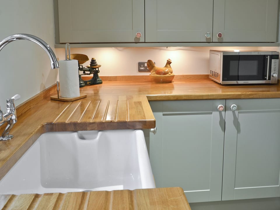 Kitchen | Devonia Holiday Homes - Devonia, Newchurch, nr. Sandown