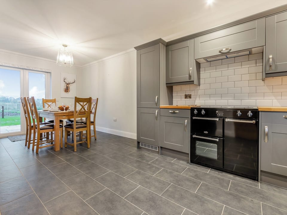 Kitchen/diner | Iora Rua - Gartclach Farm, Gartmore, near Stirling