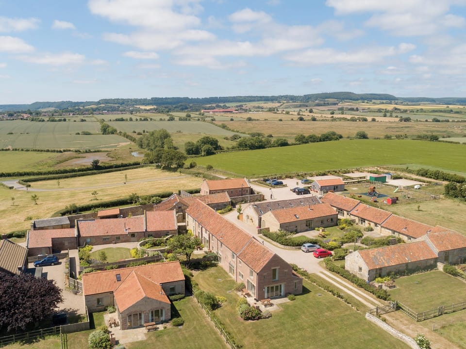 Peaceful countryside setting | Scalby Lodge, Scalby, Scarborough