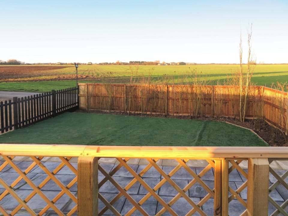 View | Windy Roost Lodge, Tydd St Giles