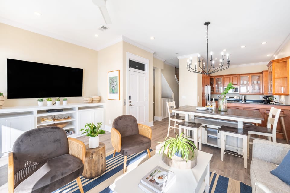 Living and dining area.