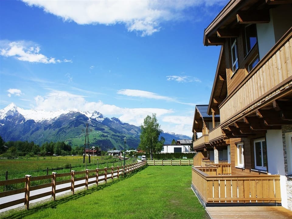 Holiday Home Exterior [summer]