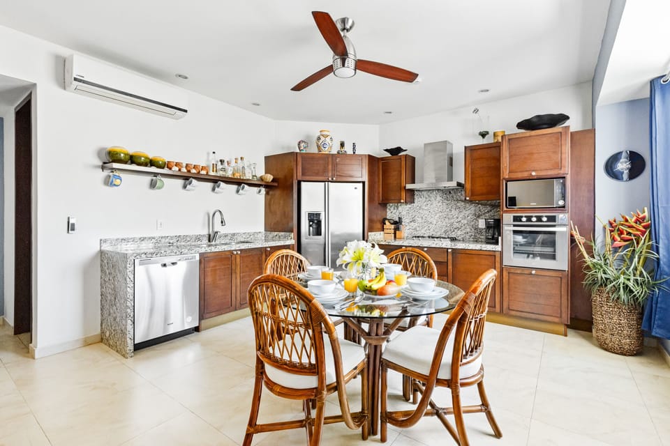 Condo - Image 5