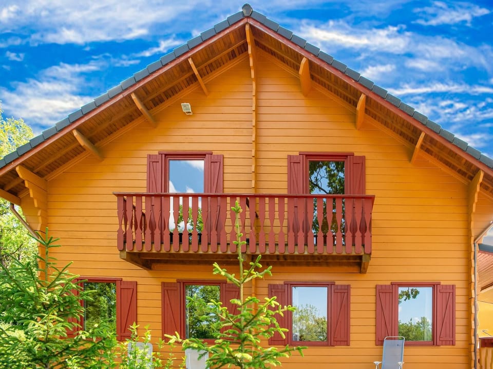 Holiday Home Exterior [summer]