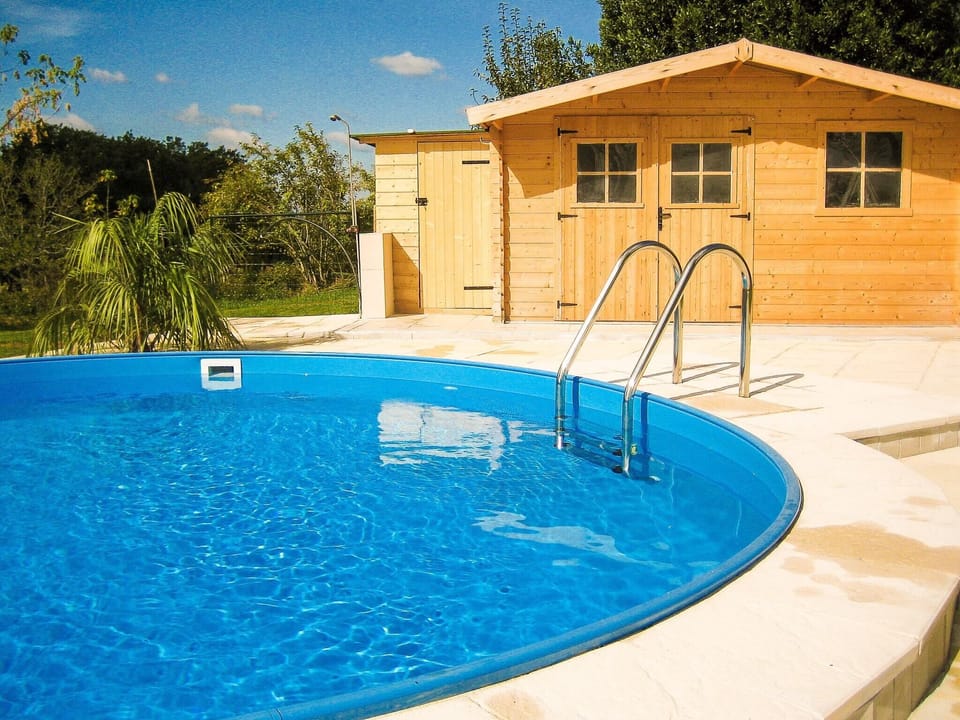 Holiday Home Swimming Pool