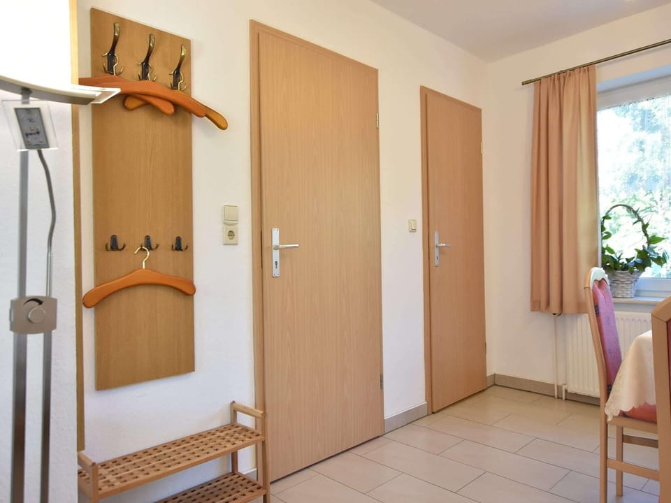 Entrance / Reception