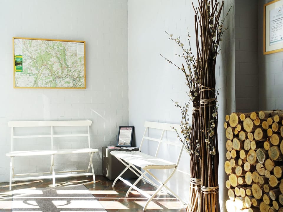 Entrance / Reception