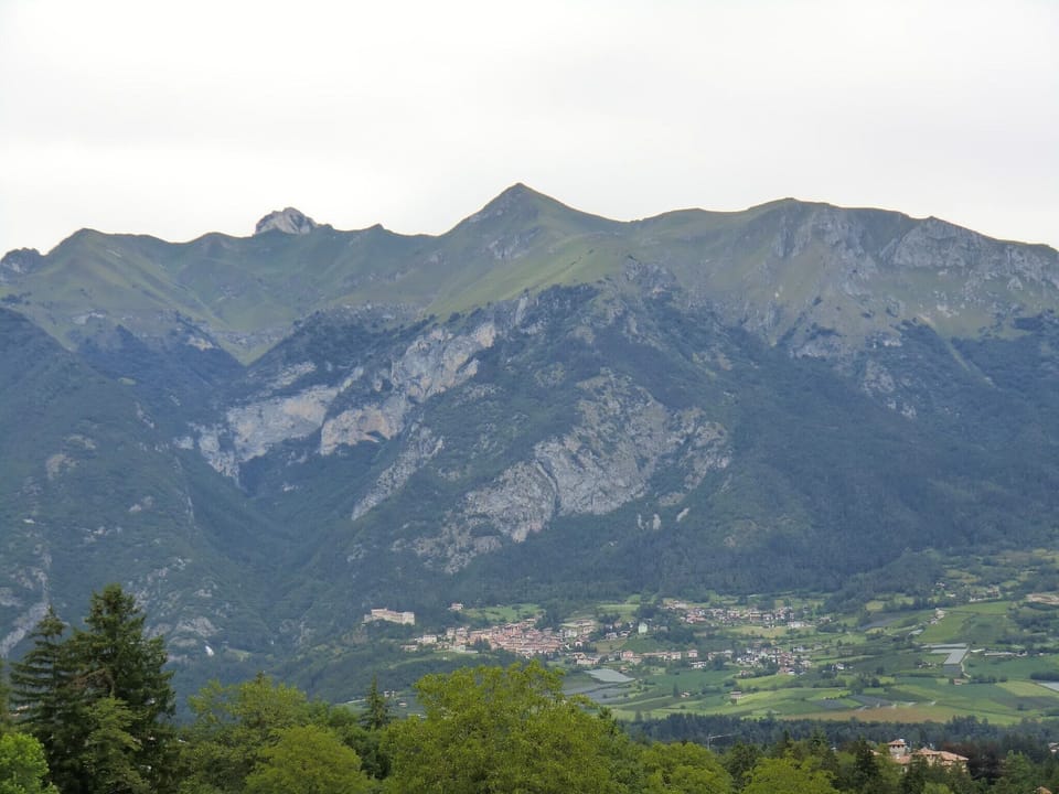 Region [summer] (>5 km)