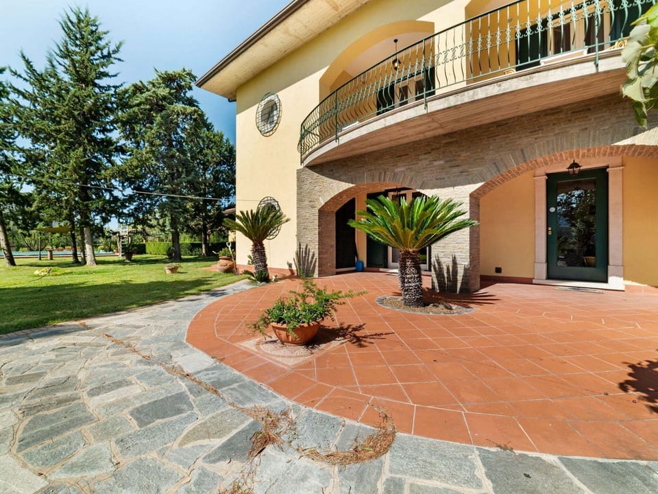 Holiday Home Exterior [summer]