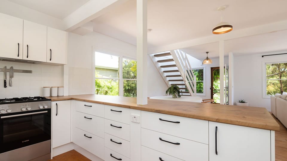 Open plan kitchen and dining