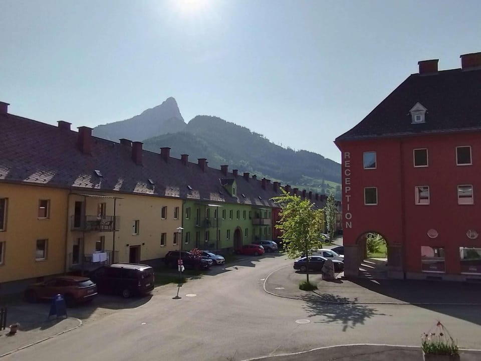 Immediate Surroundings [summer] (<1 km)
