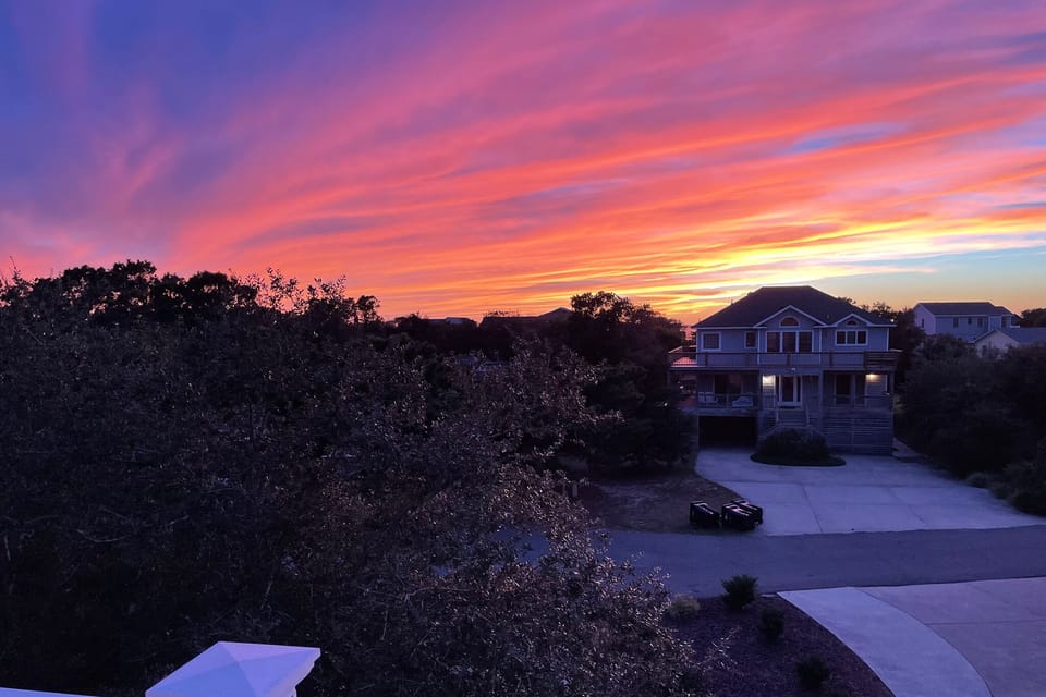 DU701: Dolphin Dunes | Top Level Front Deck Sunset View