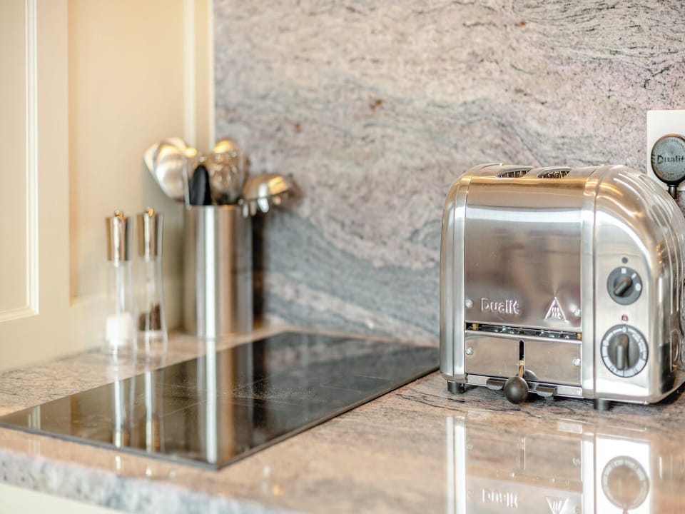 Kitchen area | Copse Lodge, Marchwood
