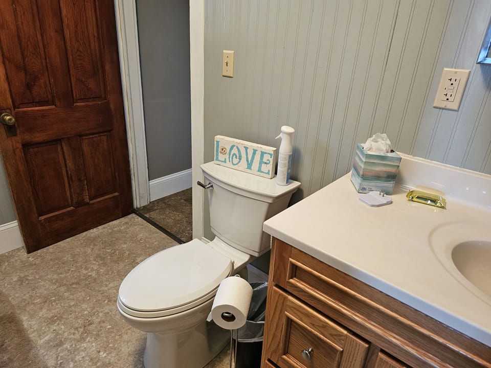 full bath downstairs 