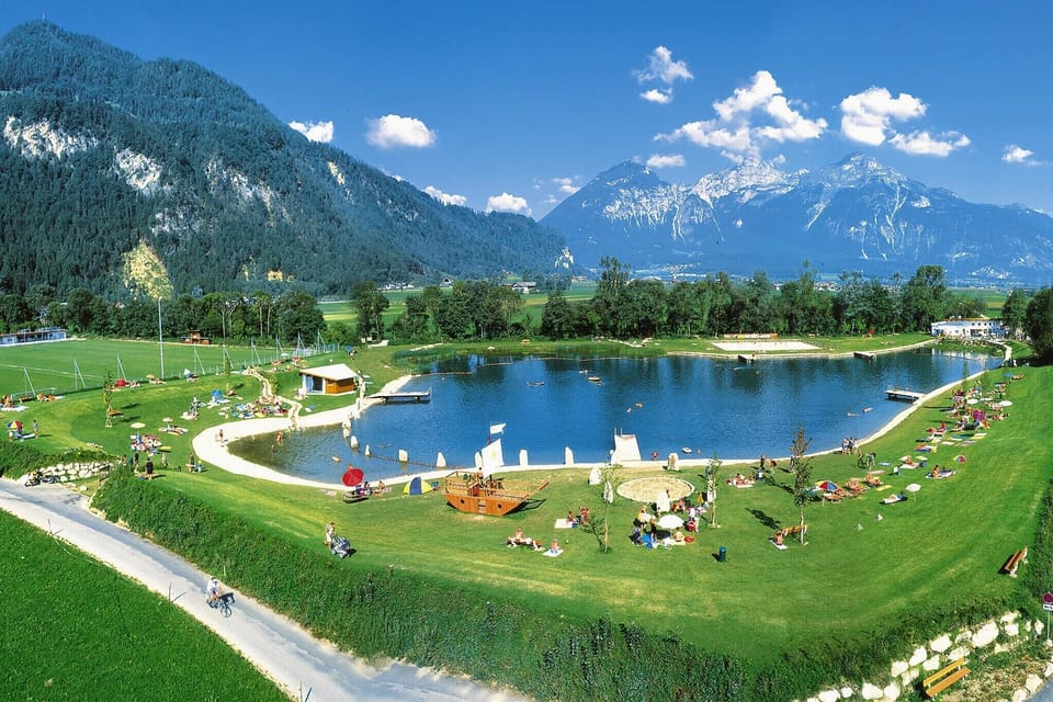 Surroundings [summer] (1-5 km)