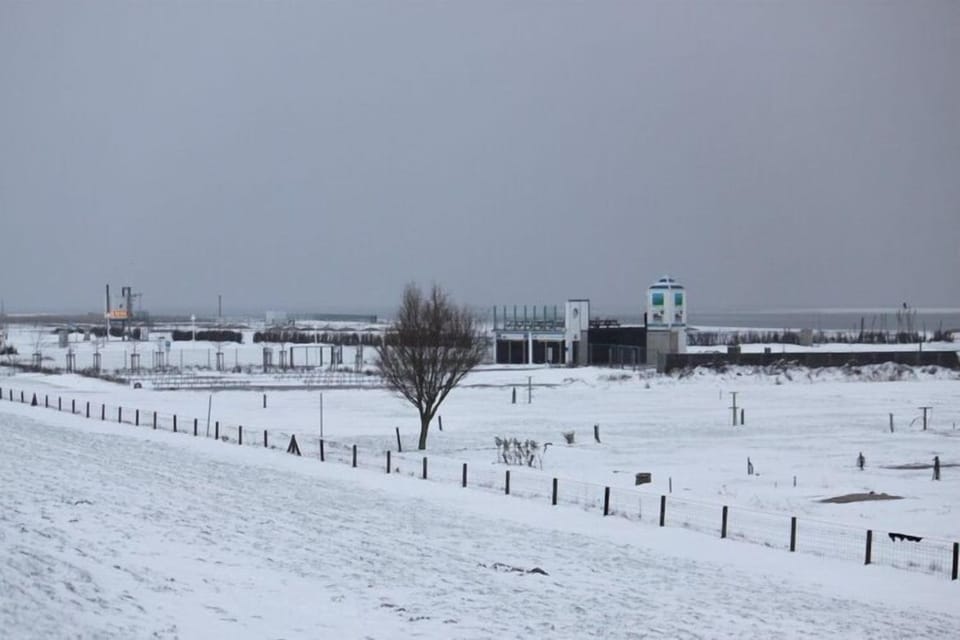 Region [winter] (>5 km)