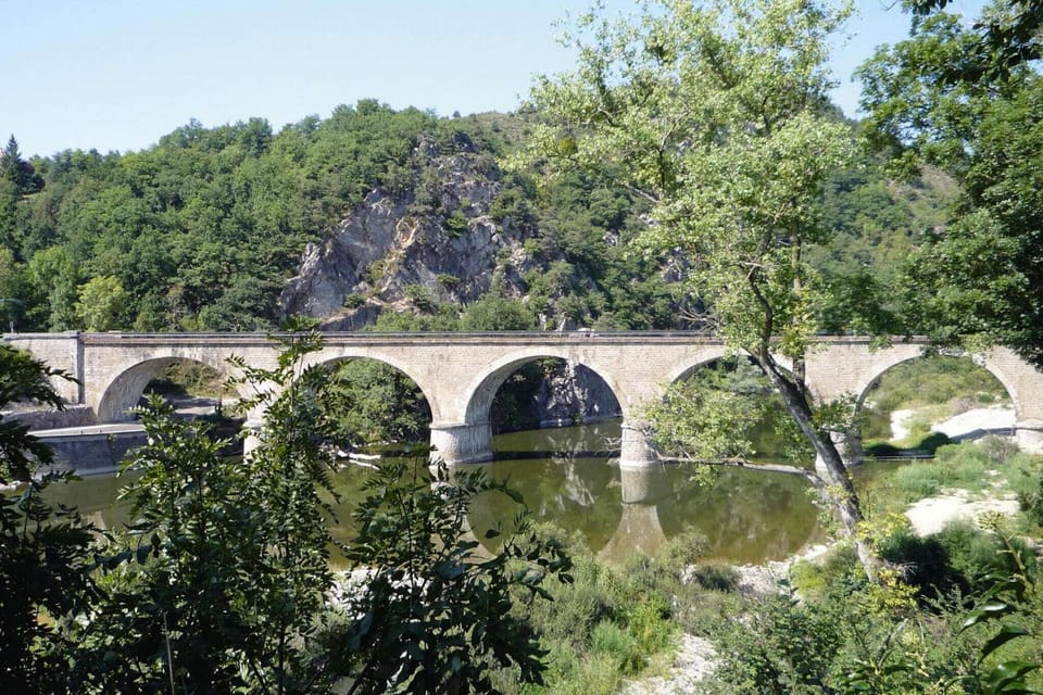 Immediate Surroundings [summer] (<1 km)