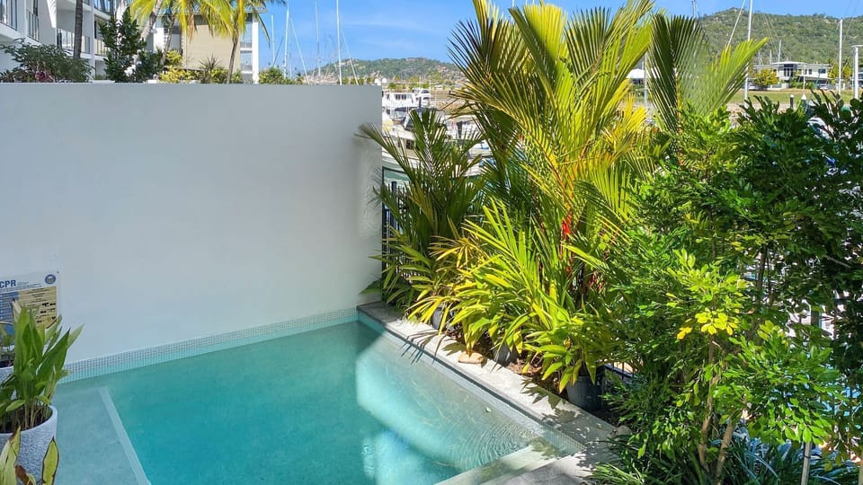 Private plunge pool