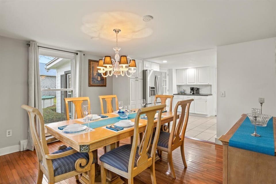 Dining rm