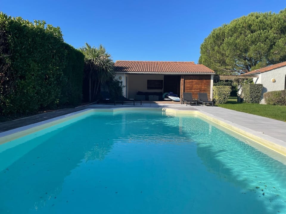 Holiday Home Swimming Pool